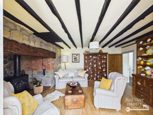 Sitting Room- click for photo gallery